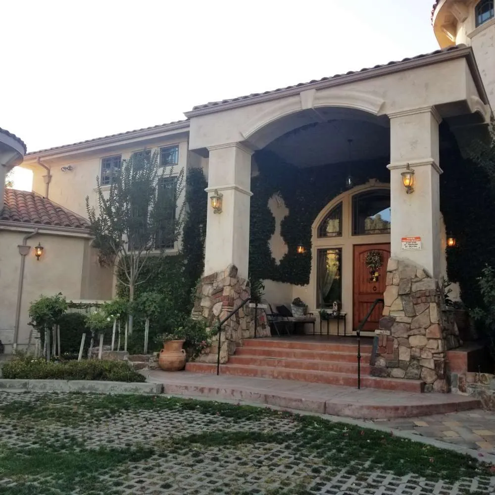 Residential Construction Services for Homes of Distinction